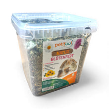 Blütenfest – Ergänzungsfutter mit Blüten und Blättern